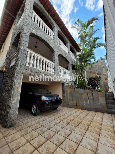 Casa com 4 quartos — Palmares, Belo Horizonte