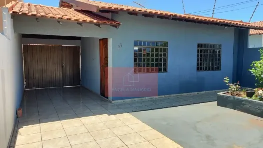 Casa com 3 Quartos à venda, 160m² no Vila Oliveira, Rolândia