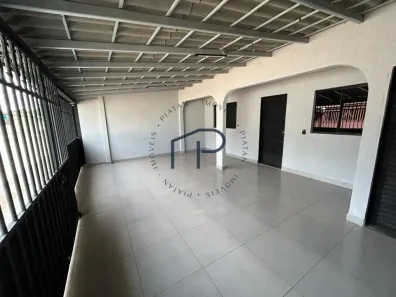Casa com 3 Quartos para alugar, 122m² no Ceilândia Norte, Brasília