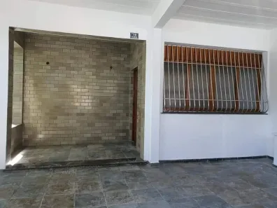Casa com 5 Quartos à venda, 231m² no Venda da Cruz, São Gonçalo