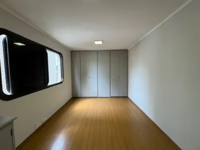 Apartamento com 4 Quartos à venda, 331m² no Vila Uberabinha, São Paulo
