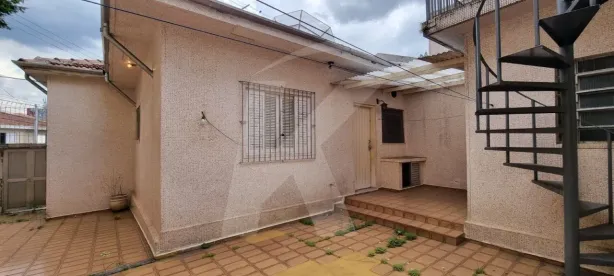 Casa com 4 Quartos para alugar, 260m² no Vila Paiva, São Paulo