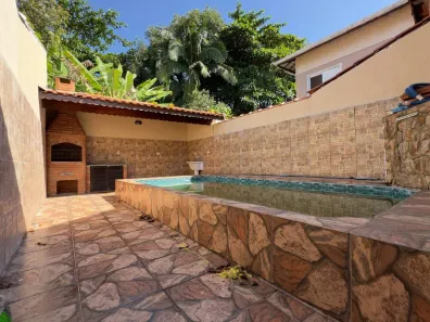 Casa com 2 Quartos à venda, 100m² no Maracanã, Praia Grande