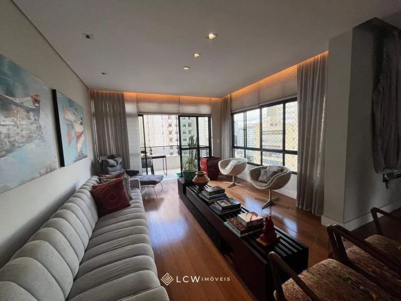 Apartamento com 4 quartos — Savassi, Belo Horizonte