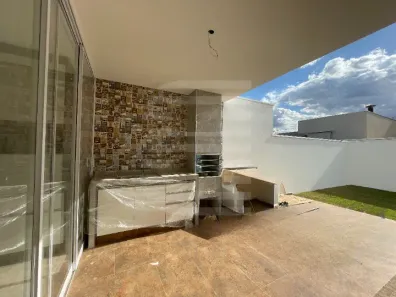 Casa de Condomínio com 3 Quartos à venda, 188m² no Cascata, Paulínia