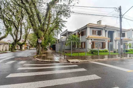 Casa com 4 Quartos à venda, 201m² no Partenon, Porto Alegre