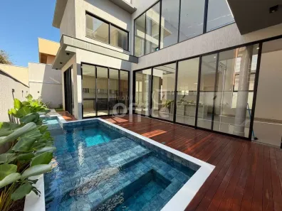 Casa de Condomínio com 5 Quartos à venda, 380m² no Condomínio Residencial Grand Trianon, Anápolis