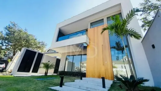 Casa de Condomínio com 4 Quartos à venda, 420m² no Recreio dos Bandeirantes, Rio de Janeiro