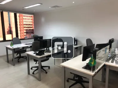 Sala Comercial para venda ou aluguel, 245m² no Vila Olímpia, São Paulo