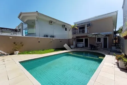 Casa de Condomínio com 4 Quartos à venda, 250m² no Jacarepaguá, Rio de Janeiro