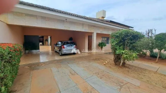 Imóvel Comercial com 3 Quartos para alugar, 242m² no Jardim Morumbi, São José do Rio Preto