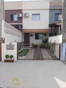Casa com 2 Quartos à venda, 56m² no Vila Nova, Joinville