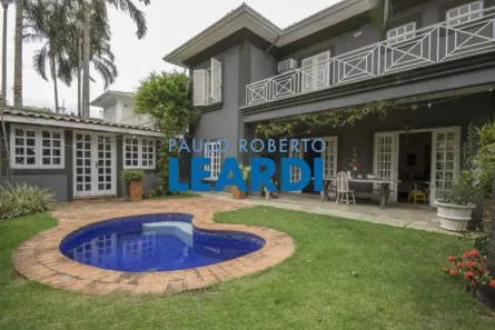 Casa com 4 Quartos à venda, 258m² no Jardim Viana, São Paulo