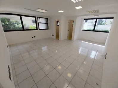 Sala Comercial à venda, 34m² no Santa Cecília, São Paulo