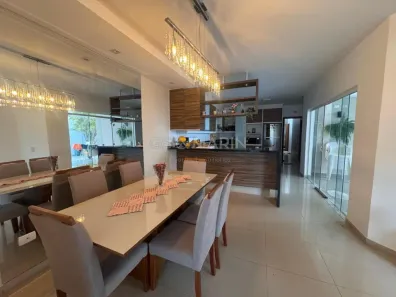 Casa de Condomínio com 4 Quartos à venda, 316m² no Operária, Londrina