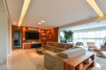 Apartamento com 3 Quartos à venda, 198m² no Vila Mariana, São Paulo