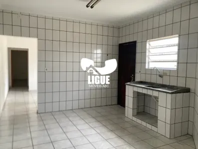 Casa com 1 Quarto para alugar, 70m² no Jardim Telles de Menezes, Santo André
