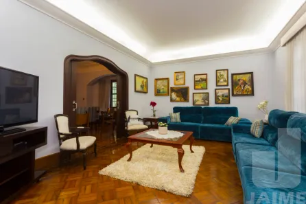 Sobrado com 6 Quartos à venda, 338m² no Pacaembu, São Paulo