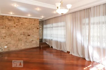 Casa com 3 Quartos à venda, 378m² no Vila Isolina Mazzei, São Paulo