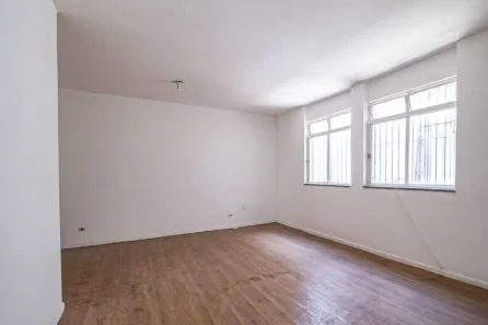 Ponto Comercial para alugar, 28m² no Cerqueira César, São Paulo