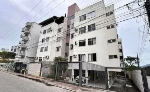 Apartamento com 2 Quartos à venda, 85m² no Coqueiros, Florianópolis