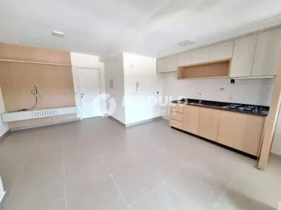 Apartamento com 2 Quartos para alugar, 60m² no Granja Marileusa, Uberlândia