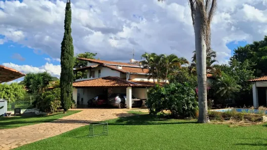 Sobrado com 8 Quartos à venda, 1000m² no Park Way, Brasília