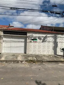 Casa com 4 Quartos à venda, 120m² no Edson Queiroz, Fortaleza