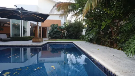Casa de Condomínio com 5 Quartos à venda, 375m² no Jardim Cidade Monções, Maringá