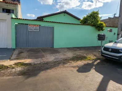 Casa com 2 Quartos para alugar, 70m² no Recanto dos Emboabas, Aparecida de Goiânia