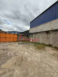 Galpão/Depósito/Armazém para alugar, 150m² no Balneário Forest, Caraguatatuba