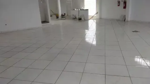 Ponto Comercial para alugar, 230m² no Vila Silva Ribeiro, Carapicuíba
