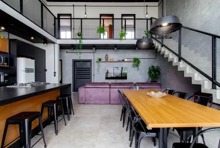 Sobrado com 3 Quartos à venda, 211m² no Bom Jardim, Maringá