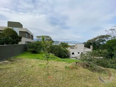 Lote/Terreno à venda, 662m² no Cacupé, Florianópolis