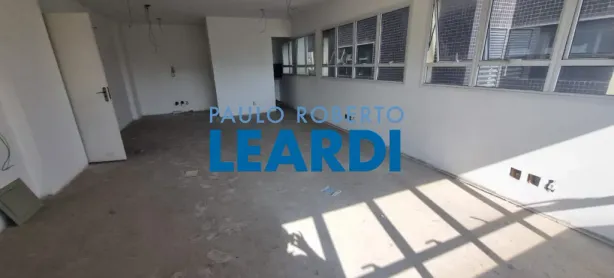 Sala Comercial à venda, 45m² no Centro, Santo André