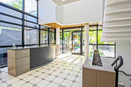 Prédio Comercial para alugar, 998m² no Jardim do Salso, Porto Alegre