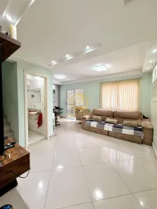 Sobrado com 3 Quartos à venda, 120m² no Loteamento Villa Branca, Jacareí