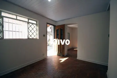 Casa com 2 Quartos para alugar, 60m² no Liberdade, São Paulo