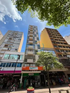 Sala Comercial à venda, 83m² no Centro, Londrina