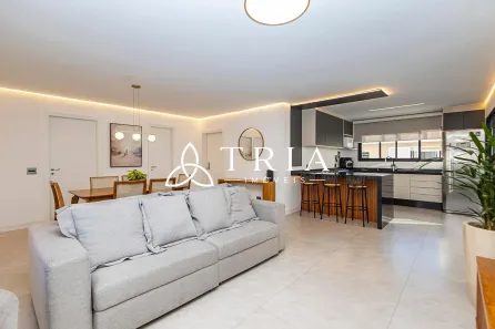 Casa com 4 Quartos à venda, 179m² no Água Verde, Curitiba