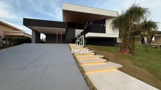 Casa de Condomínio com 3 Quartos à venda, 1000m² no Condomínio Gran Royalle Igarapé, Igarapé