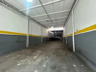 Galpão/Depósito/Armazém para alugar, 230m² no Vila Romana, São Paulo