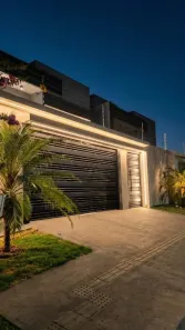 Sobrado com 4 Quartos à venda, 230m² no Parque Anhanguera, Goiânia