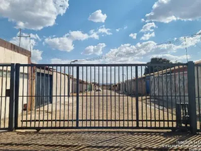 Casa com 2 Quartos à venda, 150m² no Chácaras Marajoara, Luziânia