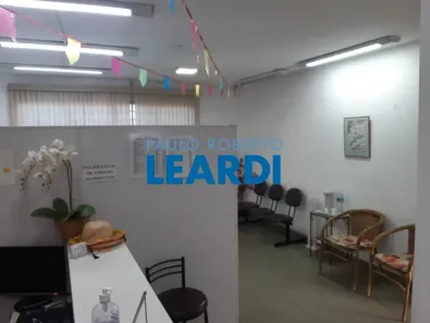 Sobrado com 6 Quartos à venda, 300m² no Pinheiros, São Paulo