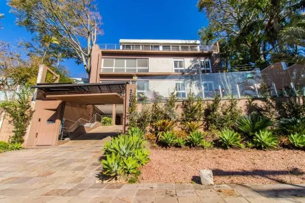 Apartamento com 3 Quartos à venda, 260m² no Vila Assunção, Porto Alegre