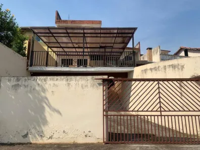 Casa com 2 Quartos à venda, 141m² no Vale dos Eucaliptos, Guararema