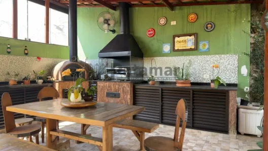 Sobrado com 3 Quartos à venda, 380m² no Adalgisa, Osasco