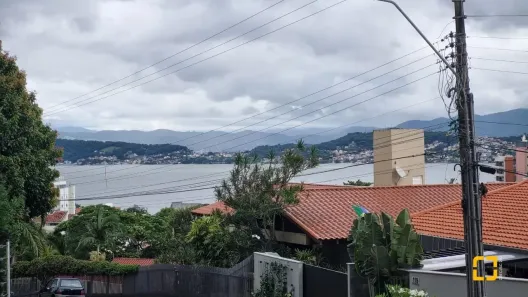 Casa com 2 Quartos à venda, 274m² no Abraão, Florianópolis