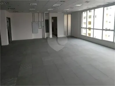 Sala Comercial para alugar, 353m² no Cidade Monções, São Paulo